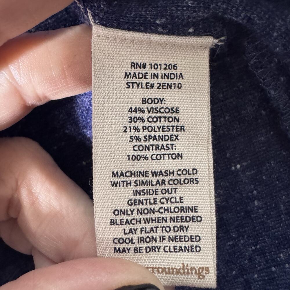 Soft Surroundings Blue Pattern V-Neck Stretch Com… - image 7